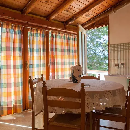 Tra Mare E Montagna Дом отдыха